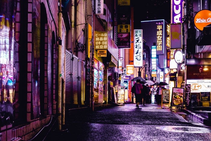 15 Night Street Photography Tips for City Streets at Night