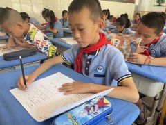 以测促五育 学科展风采 ——南开小学